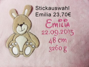 Babydecke Hase mit Namen bestickt in rosa